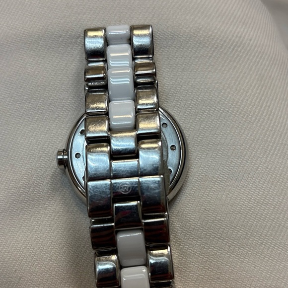 Sold - Picture 5 of 6